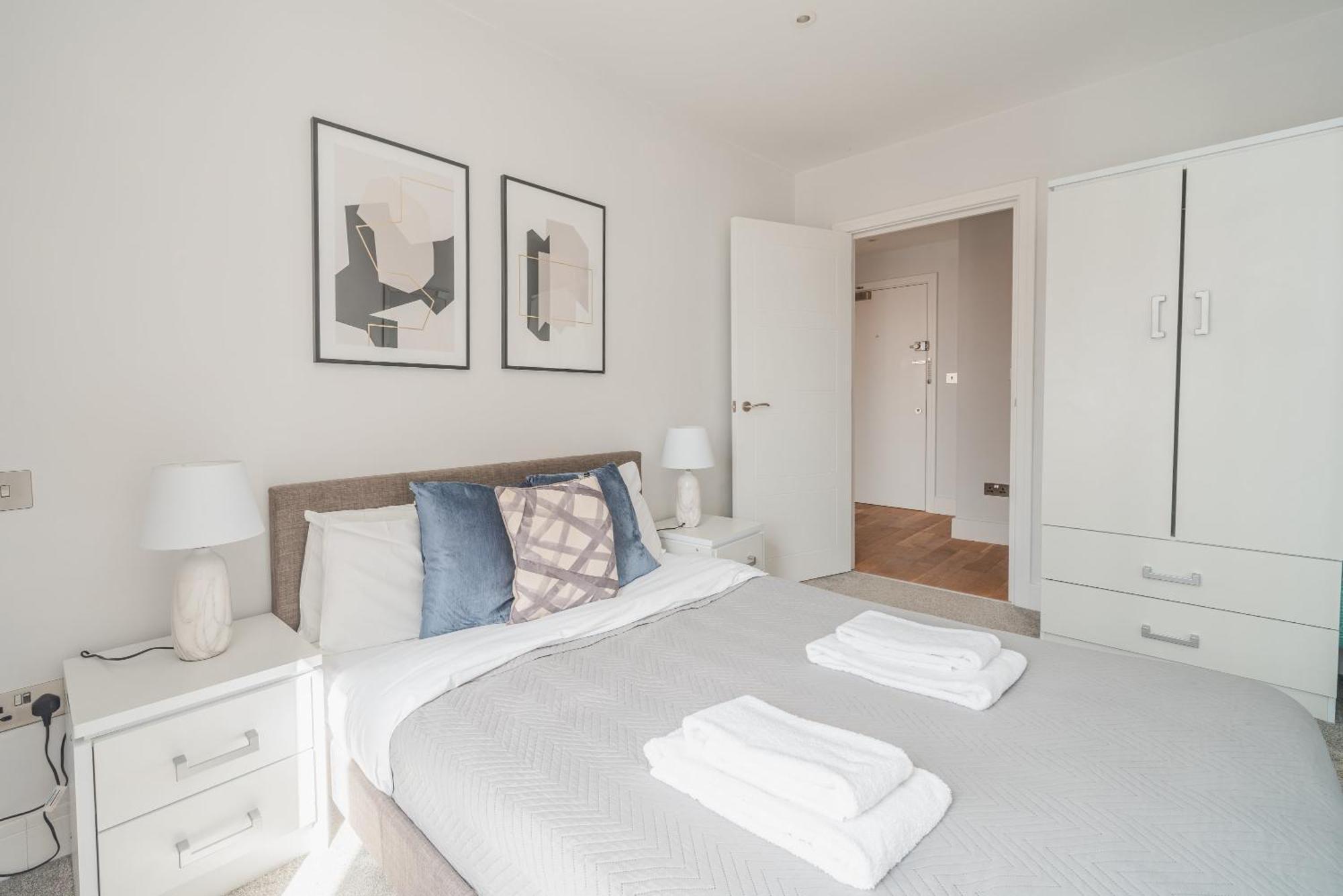 Lovely 1 Bedroom In Town Centre * Eastleigh