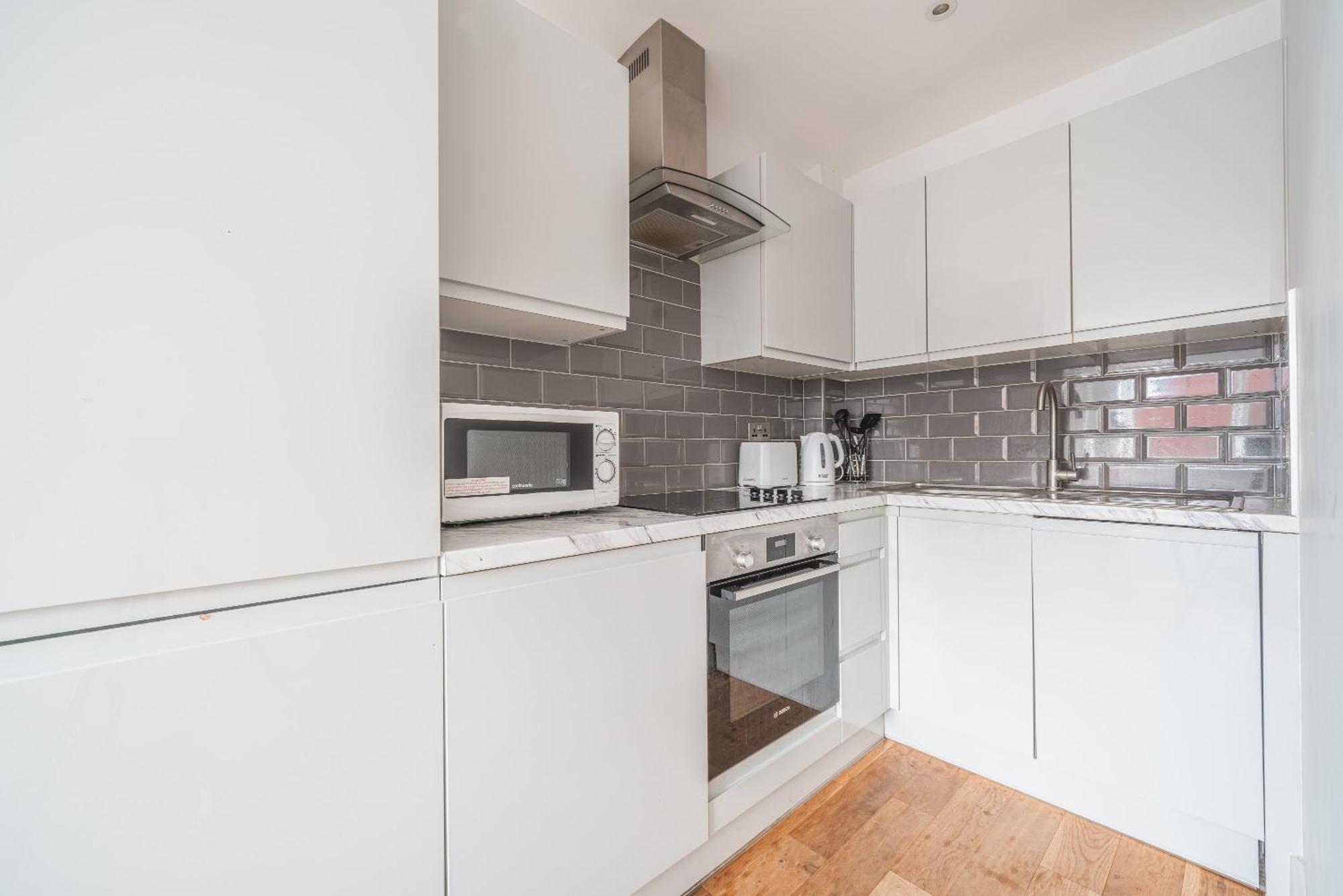 Lovely 1 Bedroom In Town Centre Apartment Eastleigh